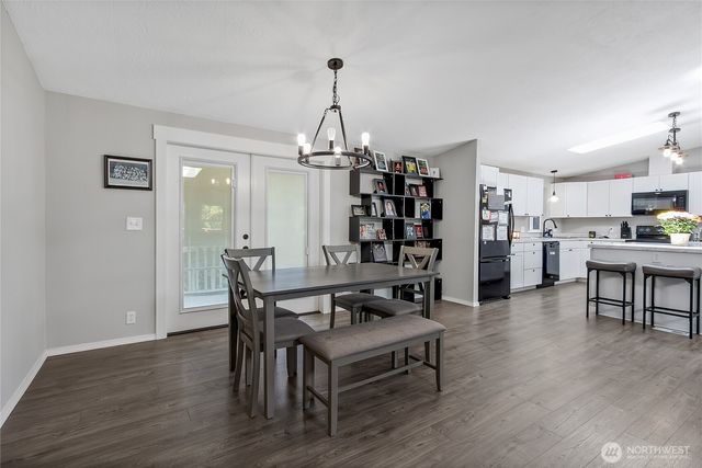330 E Balbriggan Road, Shelton, WA 98584