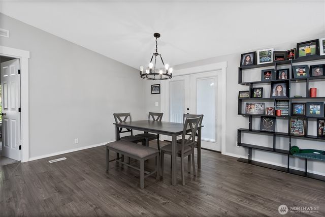 330 E Balbriggan Road, Shelton, WA 98584