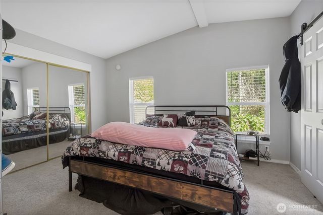 330 E Balbriggan Road, Shelton, WA 98584