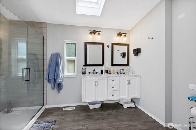 330 E Balbriggan Road, Shelton, WA 98584