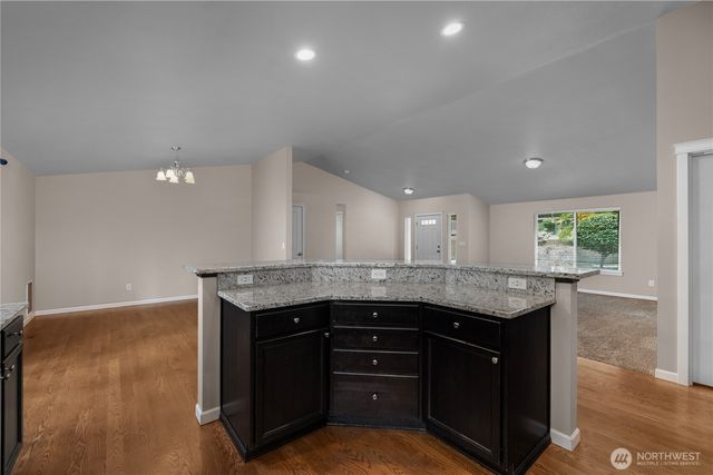 840 E Timberlake Drive E, Shelton, WA 98584