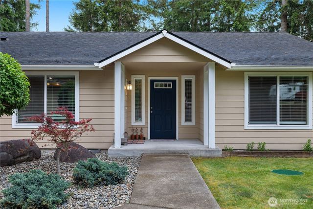840 E Timberlake Drive E, Shelton, WA 98584