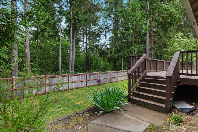 840 E Timberlake Drive E, Shelton, WA 98584