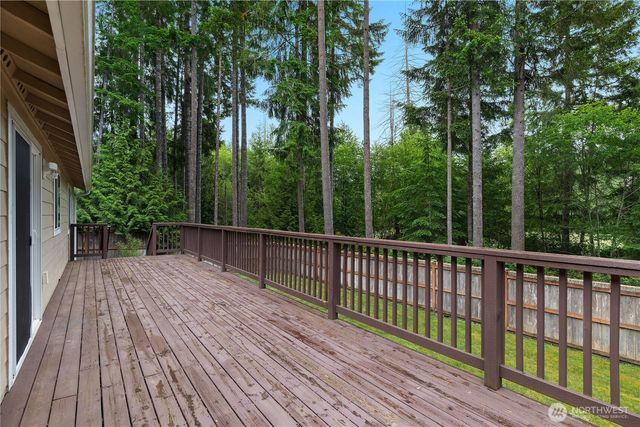 840 E Timberlake Drive E, Shelton, WA 98584