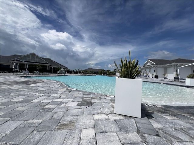 5651 Double Eagle CIR 4318, Ave Maria, FL 34142