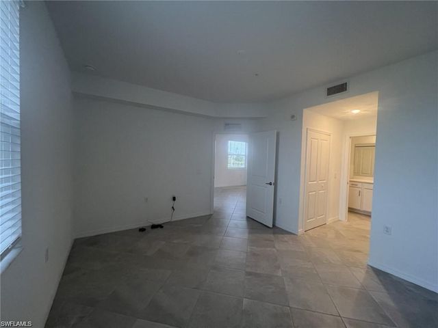 5651 Double Eagle CIR 4318, Ave Maria, FL 34142