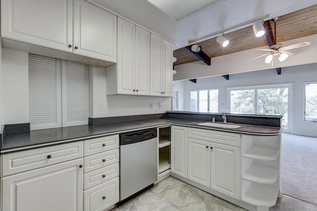 19100 Crest 107, Castro Valley, CA 94546
