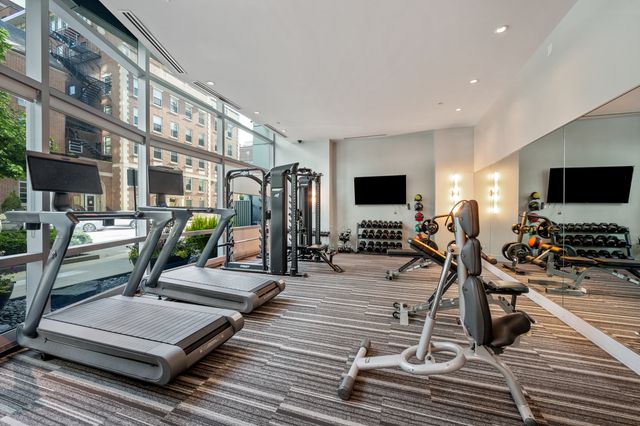110 W Superior Street 2603, Chicago, IL 60654