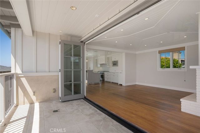 328 28th Street, Manhattan Beach, CA 90266