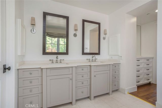 328 28th Street, Manhattan Beach, CA 90266