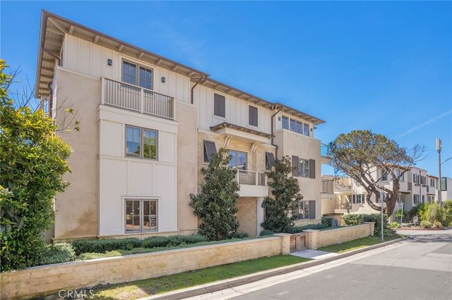 328 28th Street, Manhattan Beach, CA 90266
