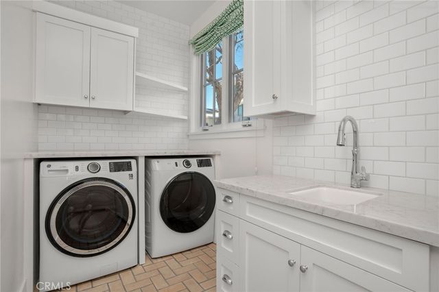 328 28th Street, Manhattan Beach, CA 90266