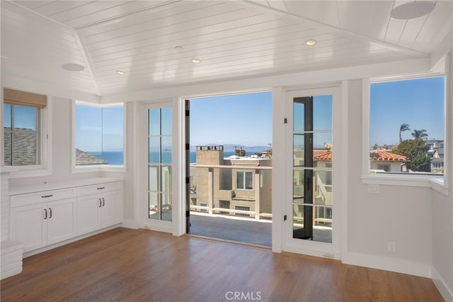 328 28th Street, Manhattan Beach, CA 90266