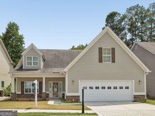 495 Rabbits Run, Fayetteville, GA 30214