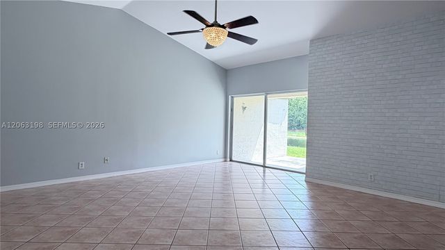 2020 Andromeda Ln 2020, Weston, FL 33327