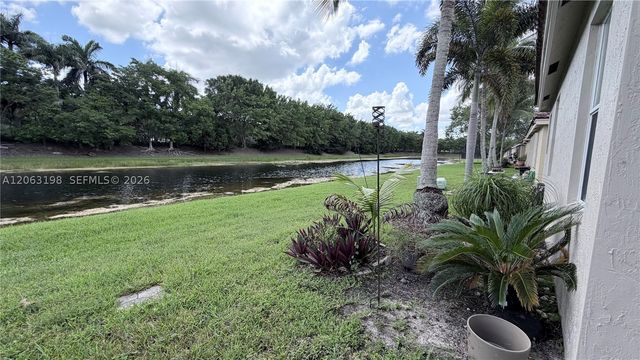 2020 Andromeda Ln 2020, Weston, FL 33327