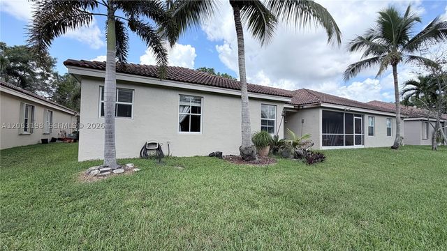 2020 Andromeda Ln 2020, Weston, FL 33327