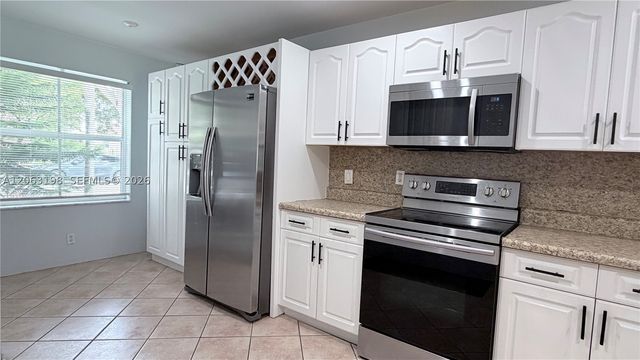 2020 Andromeda Ln 2020, Weston, FL 33327