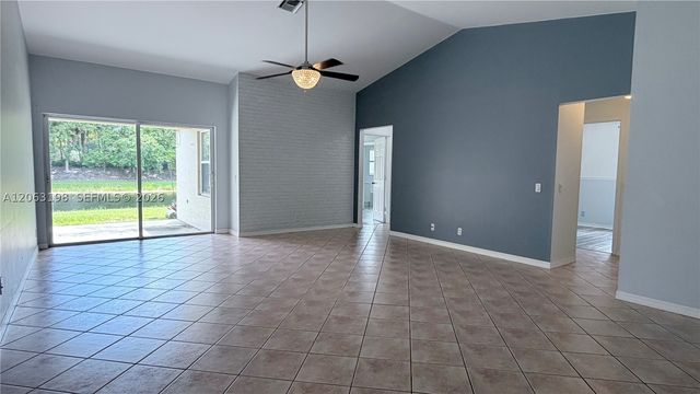 2020 Andromeda Ln 2020, Weston, FL 33327