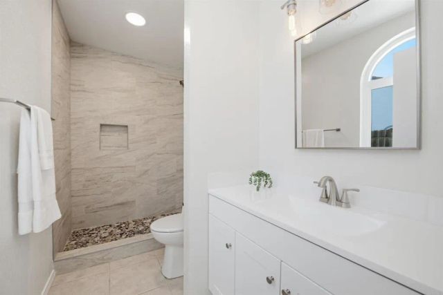 305 Via Metates, Oceanside, CA 92057