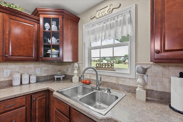 131 Dove Trace Drive, Mt Sterling, KY 40353