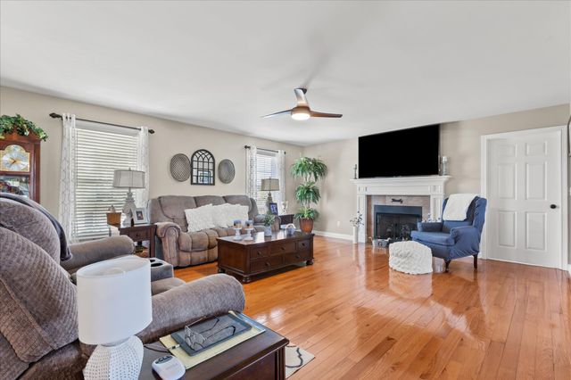 131 Dove Trace Drive, Mt Sterling, KY 40353