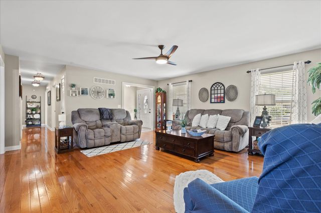 131 Dove Trace Drive, Mt Sterling, KY 40353