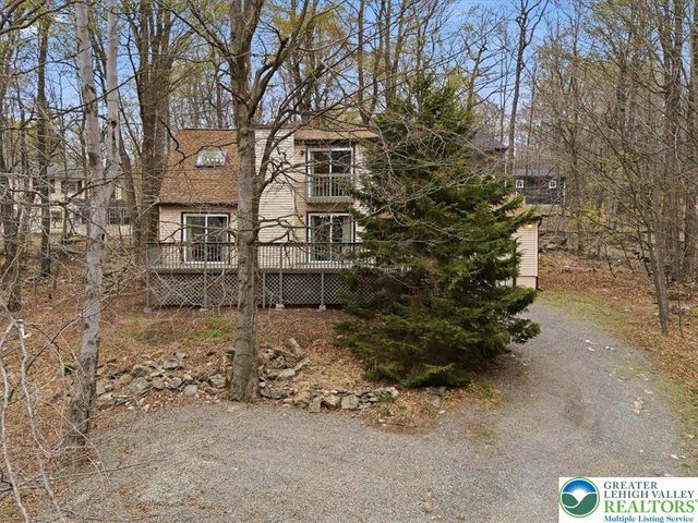 2231 Overlook Drive, Coolbaugh Twp, PA 18466
