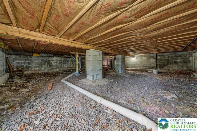 2231 Overlook Drive, Coolbaugh Twp, PA 18466