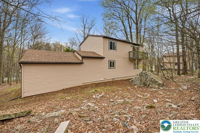 2231 Overlook Drive, Coolbaugh Twp, PA 18466
