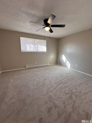 3316 Woodside Drive #16, Carson City, NV 89701