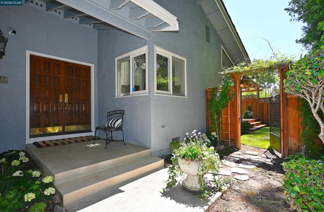 131 Shoshone Court, Danville, CA 94526