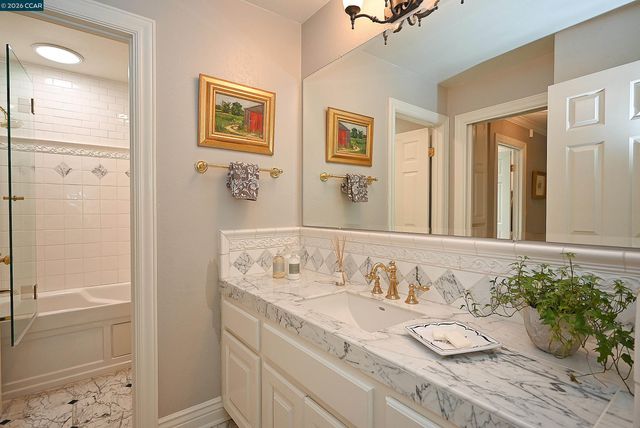 131 Shoshone Court, Danville, CA 94526