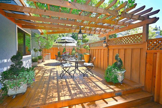131 Shoshone Court, Danville, CA 94526