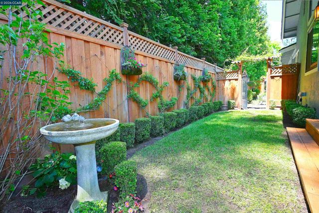 131 Shoshone Court, Danville, CA 94526