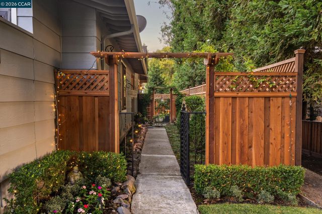 131 Shoshone Court, Danville, CA 94526