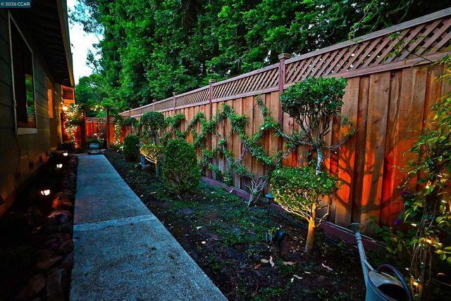 131 Shoshone Court, Danville, CA 94526