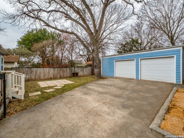 525 ABISO AVE, Alamo Heights, TX 78209
