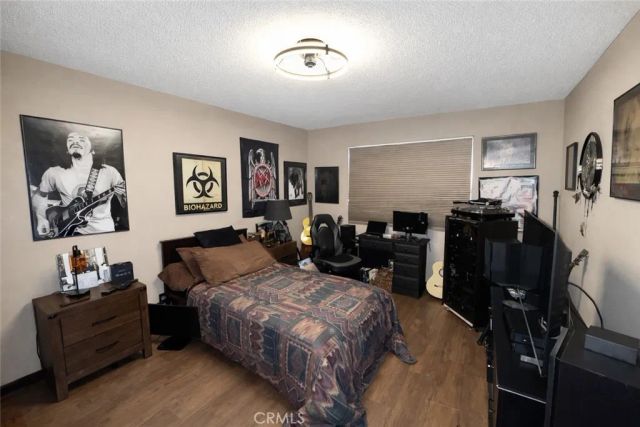 13080 Dronfield 80, Sylmar, CA 91342