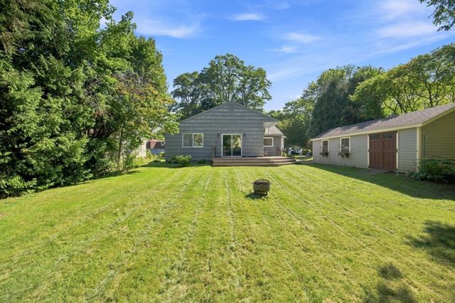 40 Lake St., Northampton, MA 01062