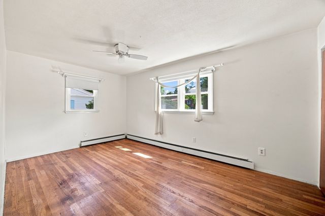 40 Lake St., Northampton, MA 01062