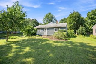 40 Lake St., Northampton, MA 01062