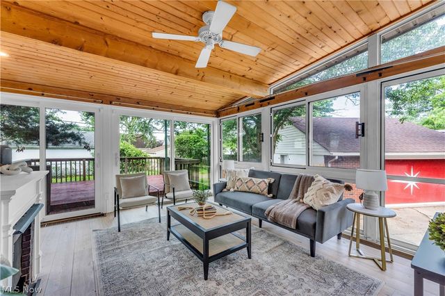 924 E 214th Street, Euclid, OH 44119