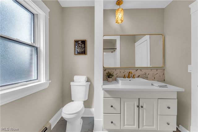 924 E 214th Street, Euclid, OH 44119