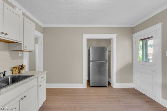 924 E 214th Street, Euclid, OH 44119