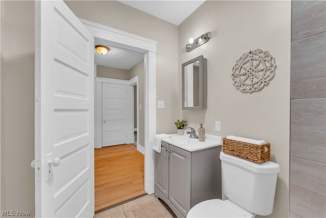 924 E 214th Street, Euclid, OH 44119