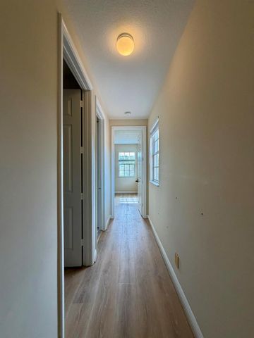 5684 Via De La Plata Circle, Delray Beach, FL 33484