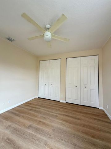 5684 Via De La Plata Circle, Delray Beach, FL 33484