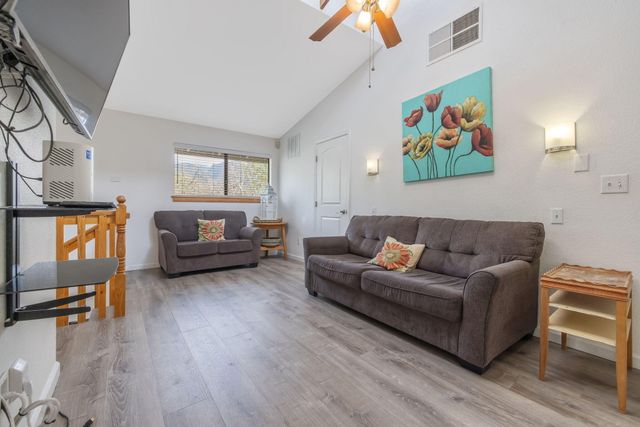 43677 Washburn Drive, Three Rivers, CA 93271