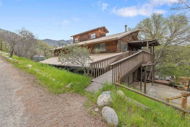 43677 Washburn Drive, Three Rivers, CA 93271